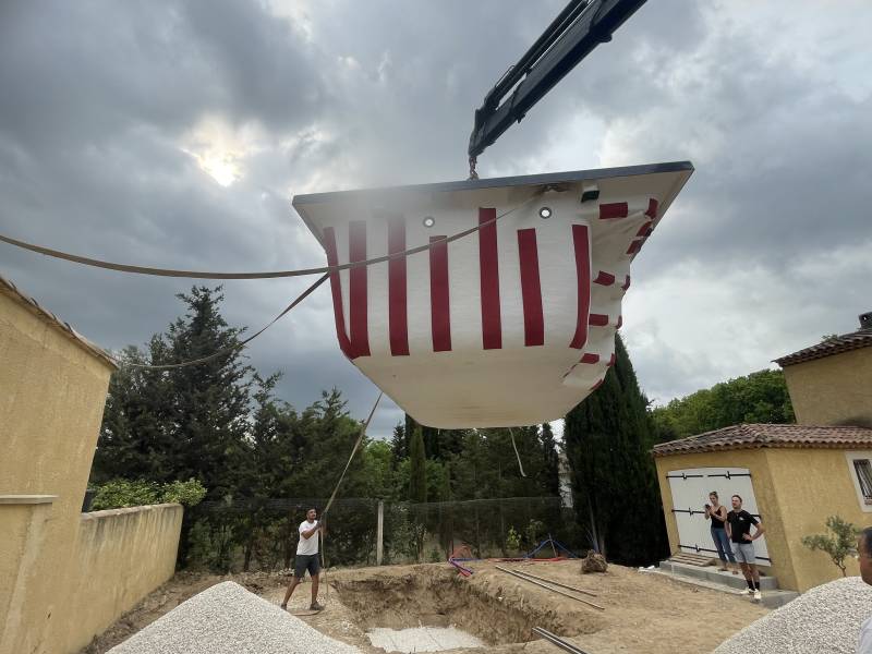 Pose piscine coque Cogolin