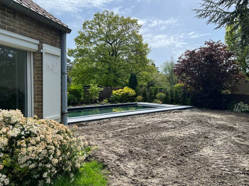 Piscine avec volet immergé à coté de Lille