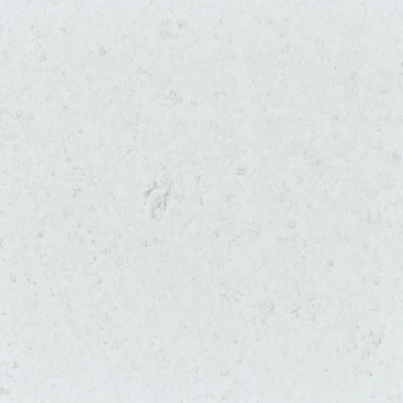 Blanc perle anti UV dans le Golf de Saint Tropez, Var 83