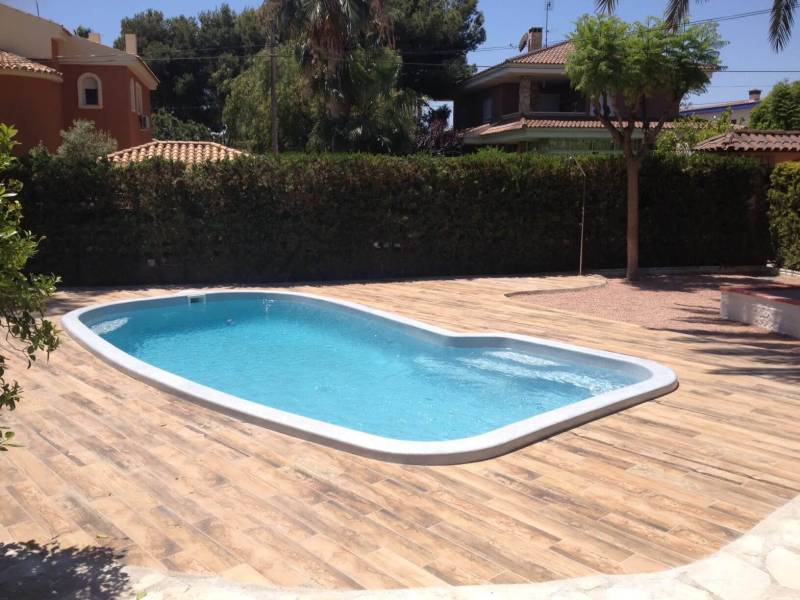 Modèle forme libre installé à Hyères à coté de Toulon