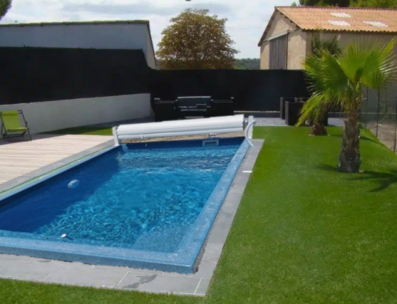 Coque couleur Agathe pour votre mini piscine au castelet dans le Var